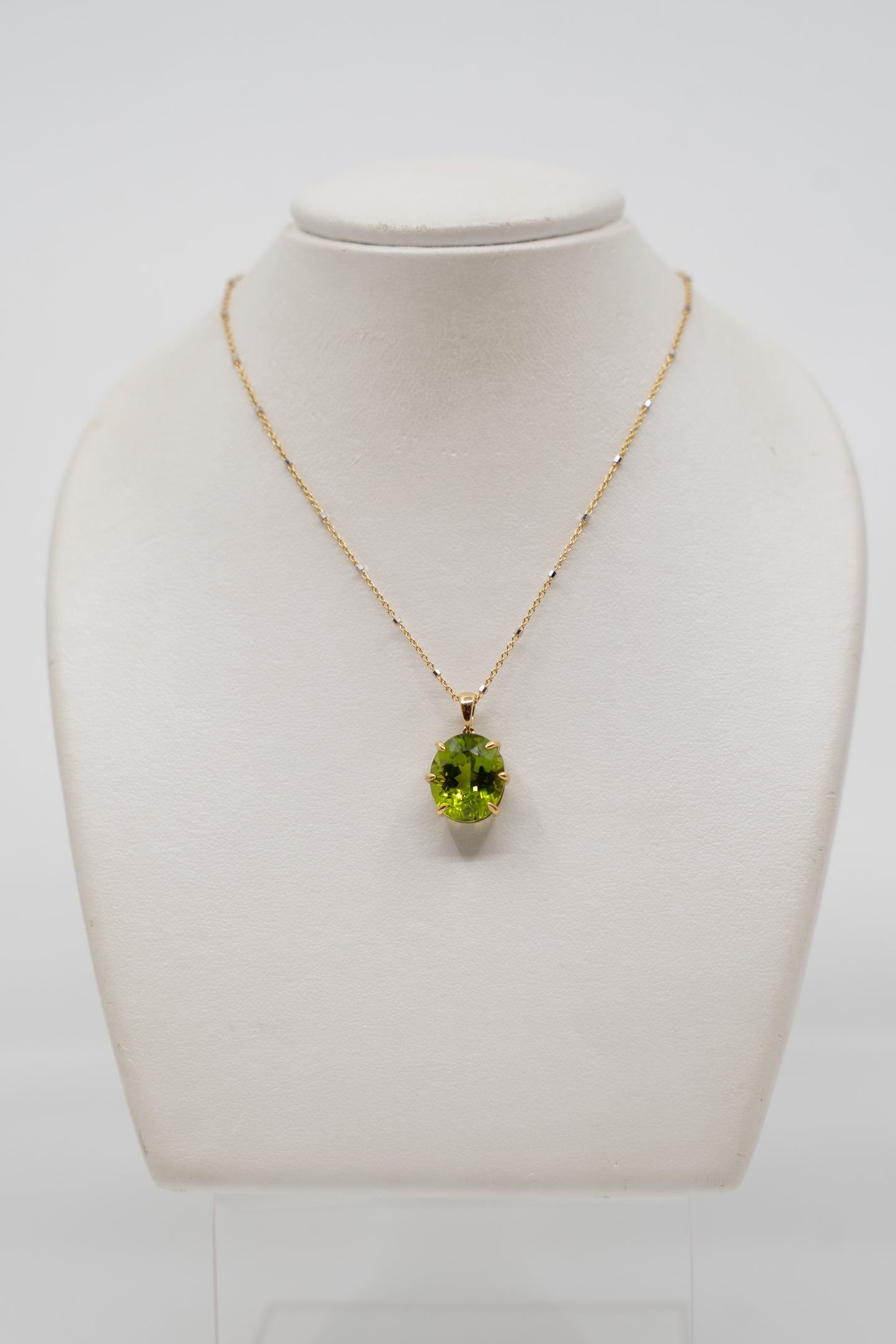 Oval Peridot Pendant