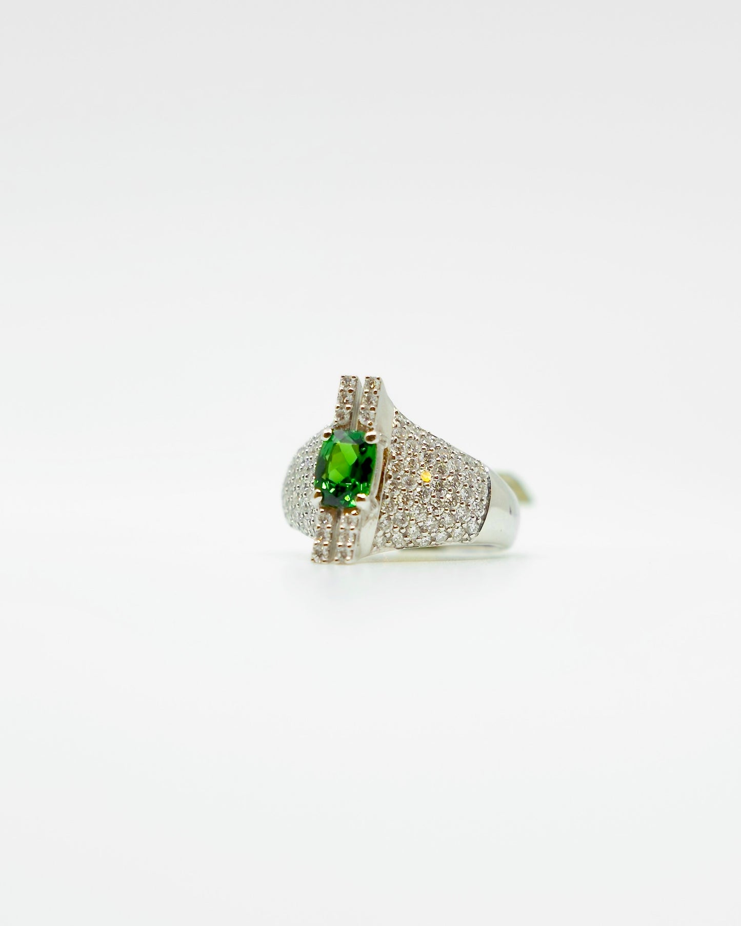 Royal Tsavorite Ring