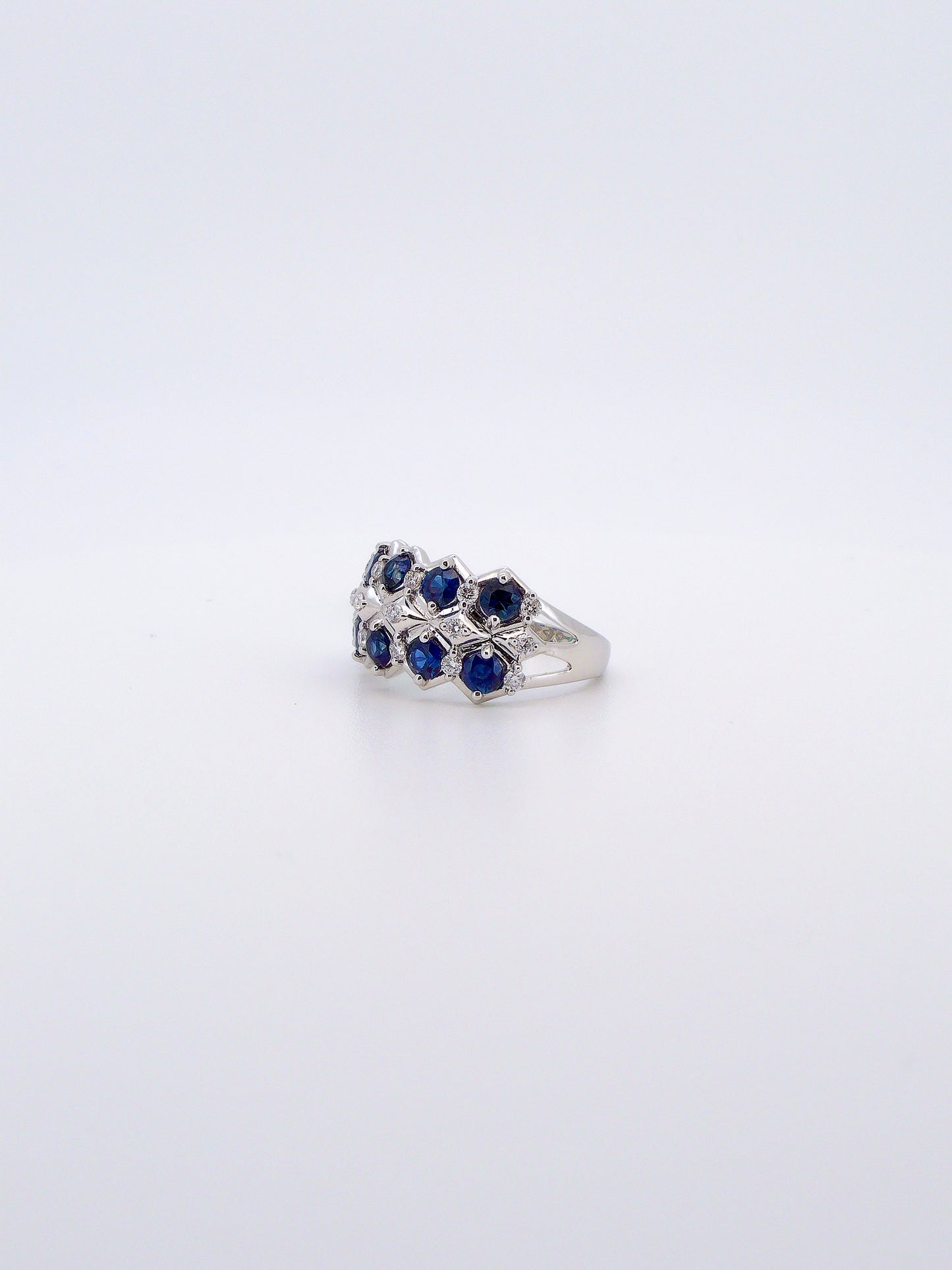 Sapphire Lattice Ring