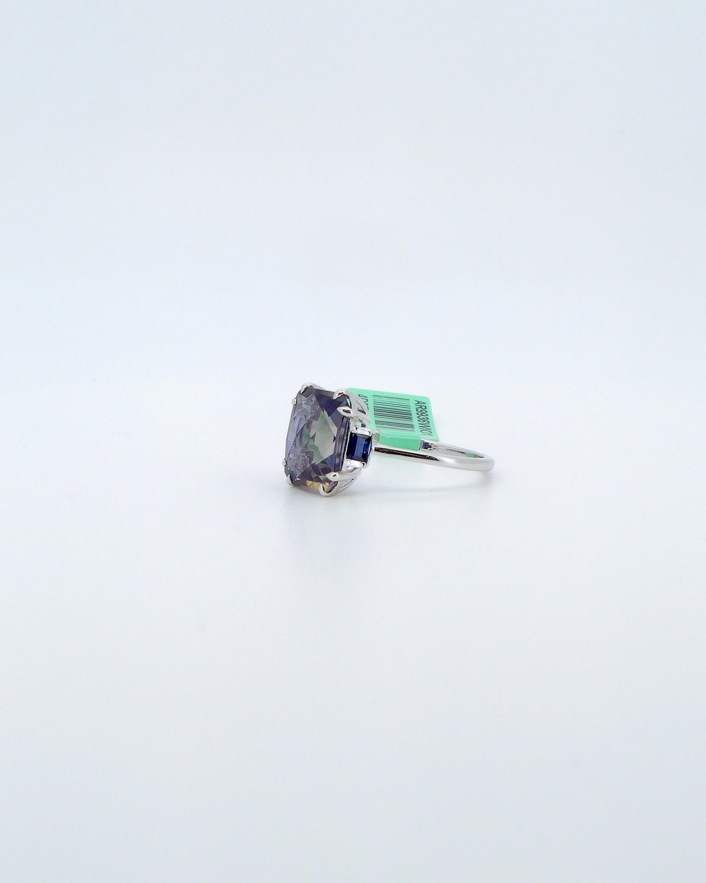 Iolite ring