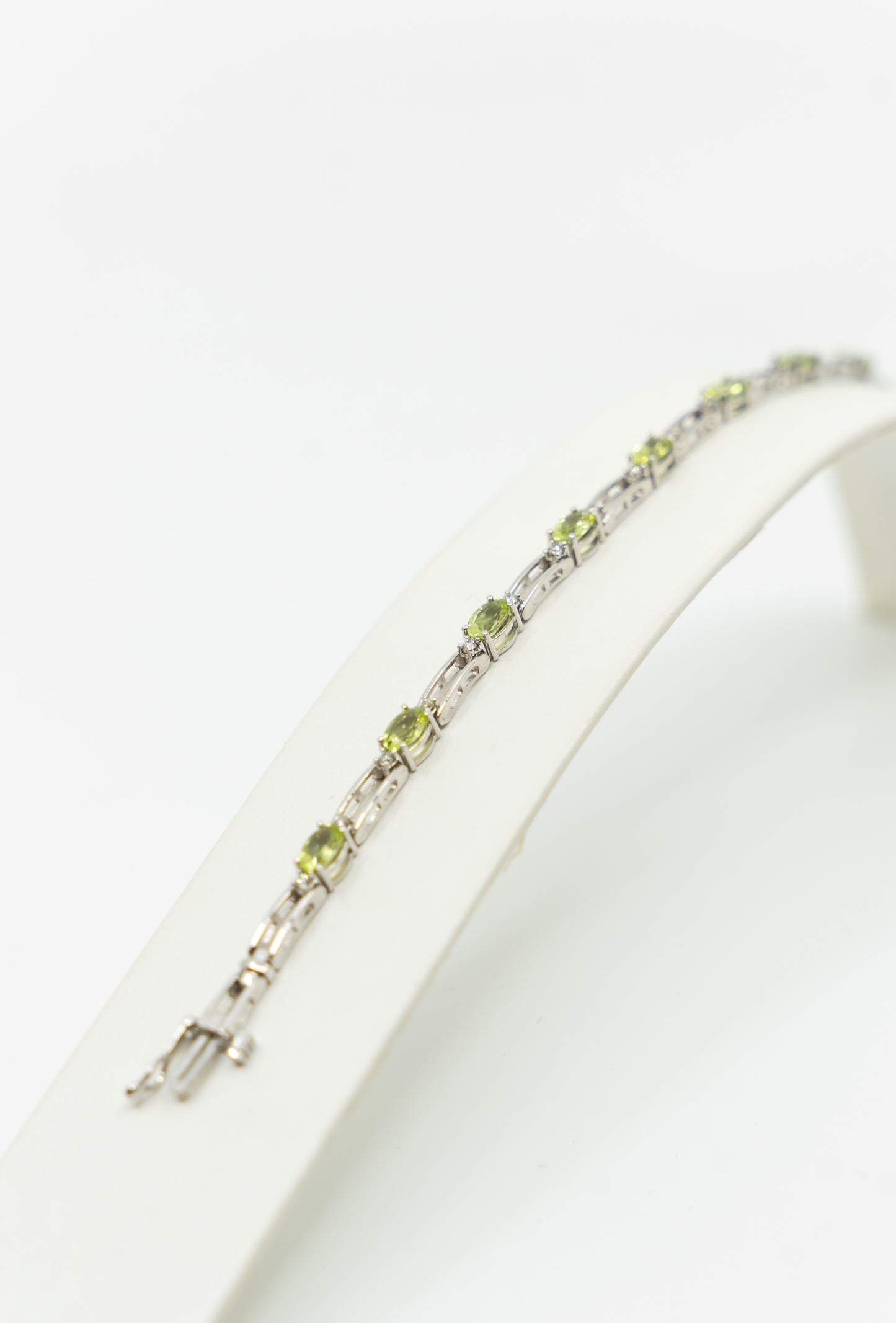 Peridot & Diamond Open Link Bracelet