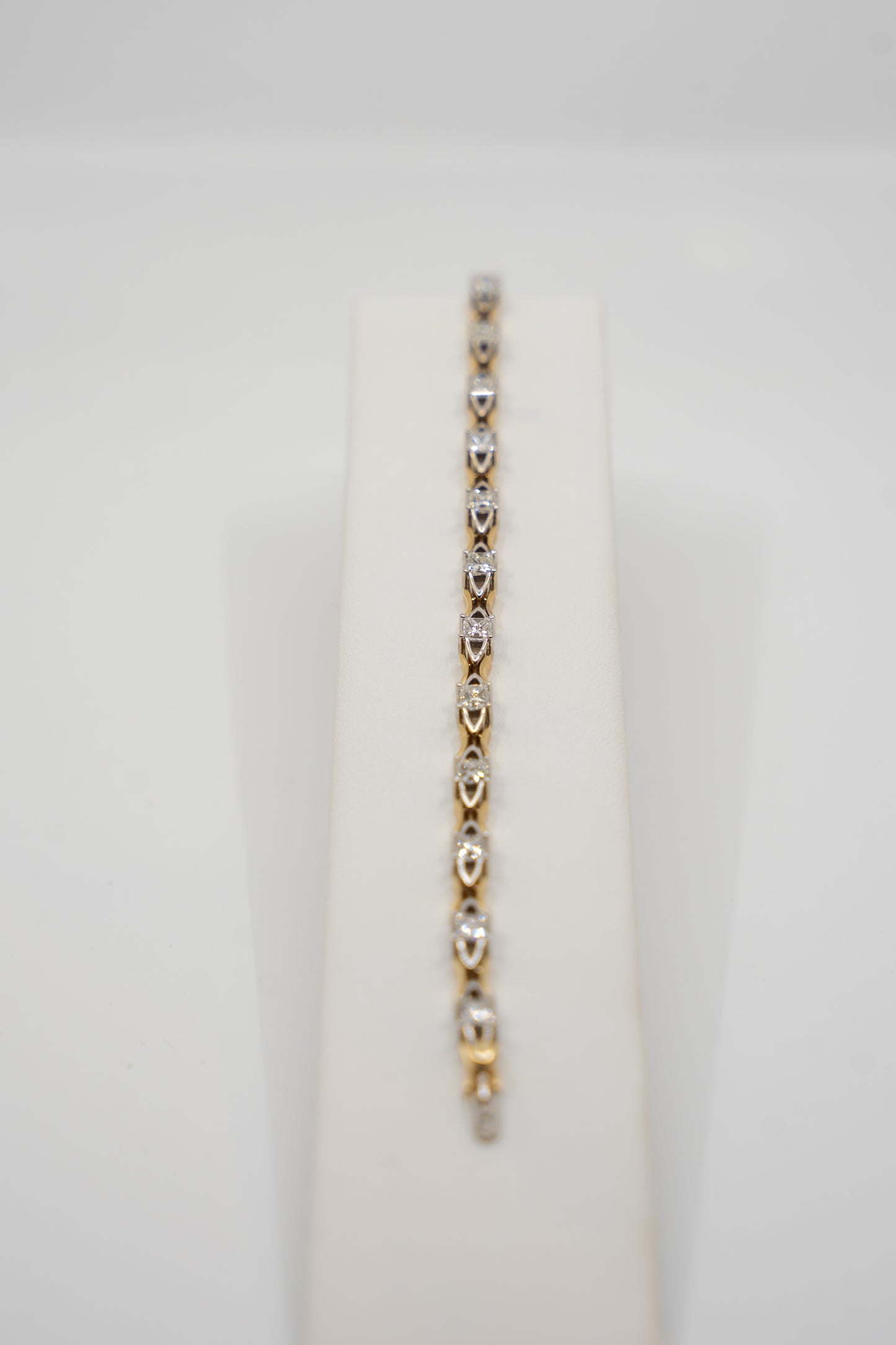 Elegant Diamond Tennis Bracelet