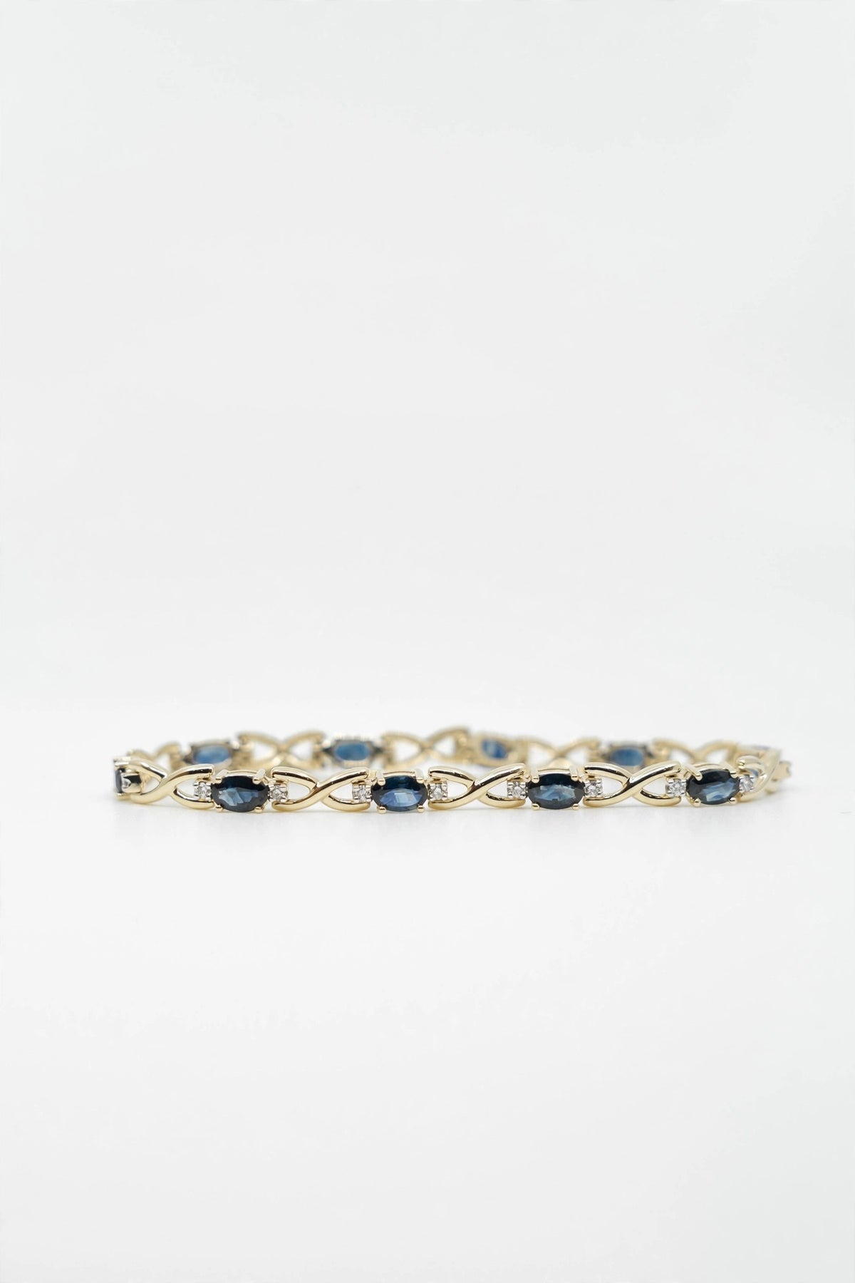 Sapphire & Diamond Twisted Link Bracelet