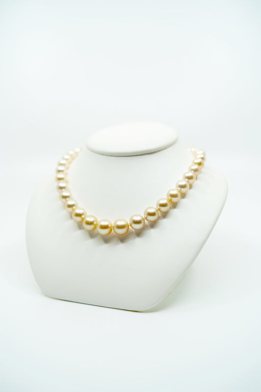 South Sea Pearl Strand