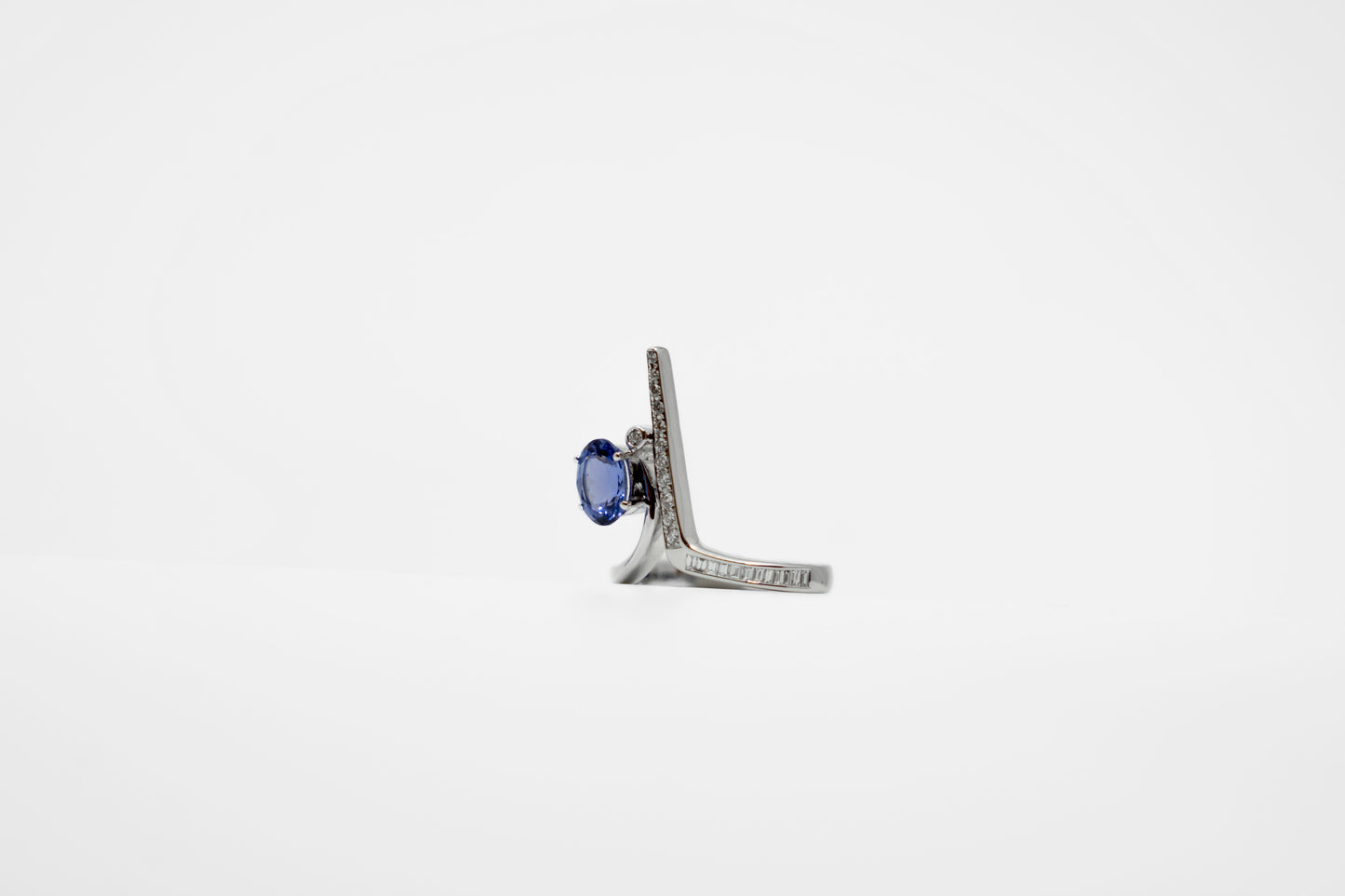 Tanzanite Pointer Ring