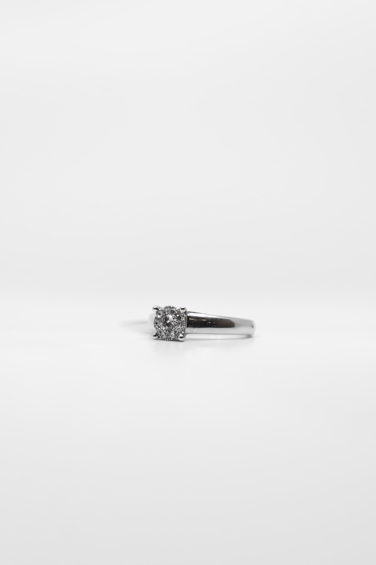 Illusionary Diamond Ring