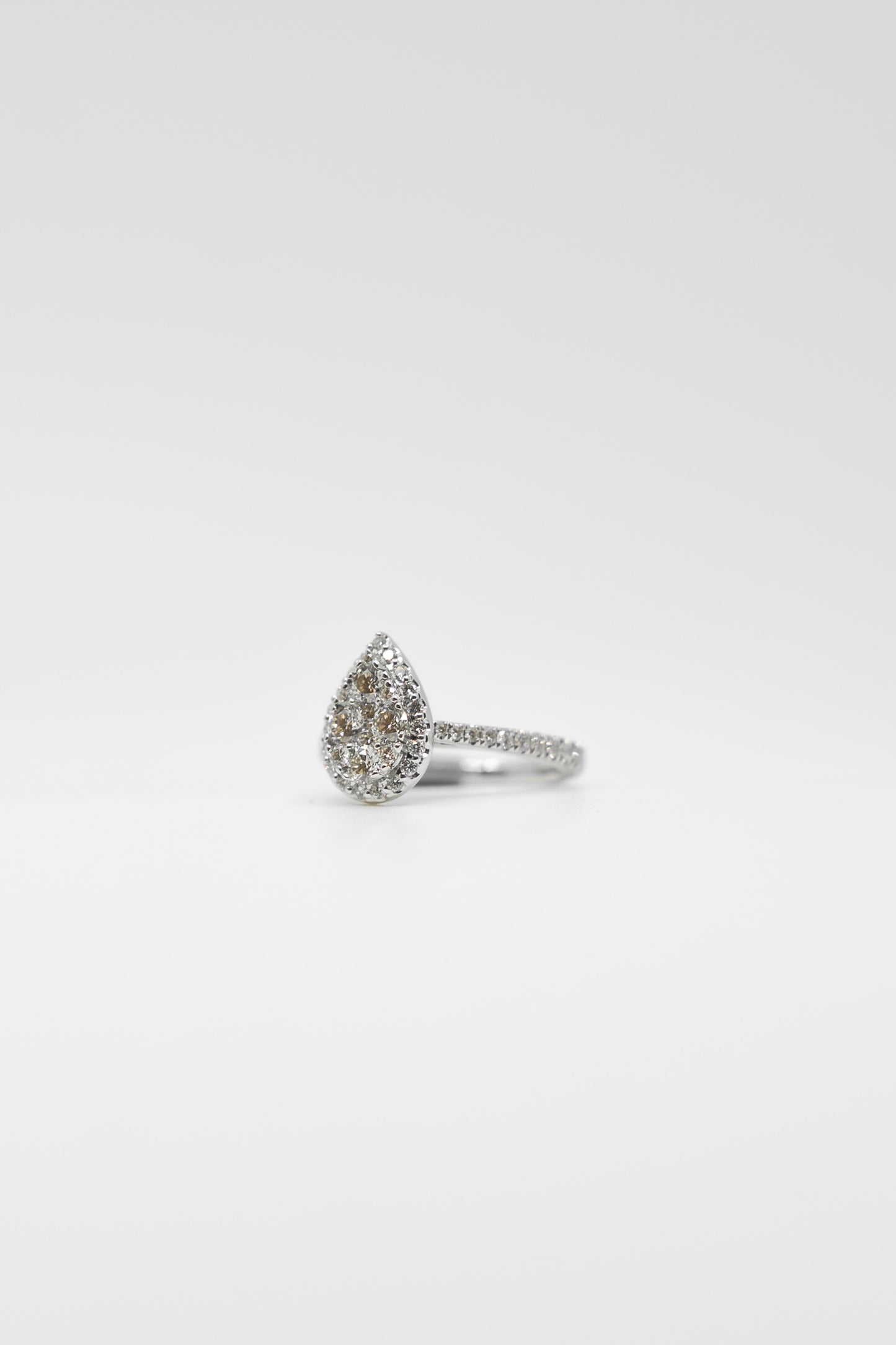 Illusionary Set Pear Diamond Ring