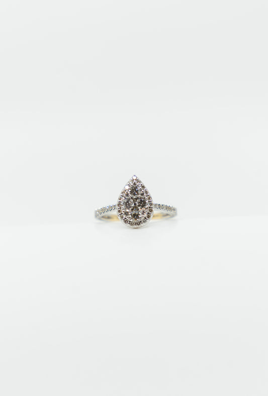 Illusionary Set Pear Diamond Ring