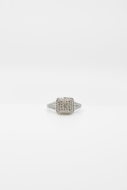 0.65 Carat Split Band Princess Illusionary Ring