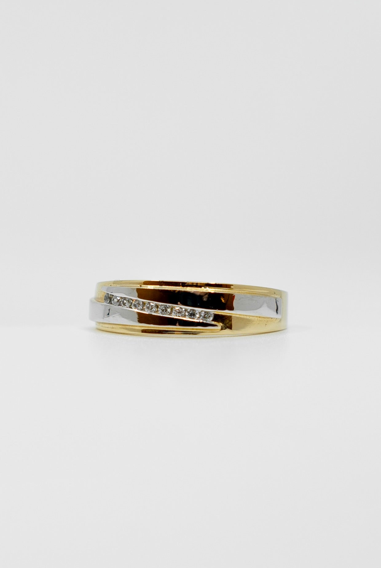 Men's Diagonal Diamond Band