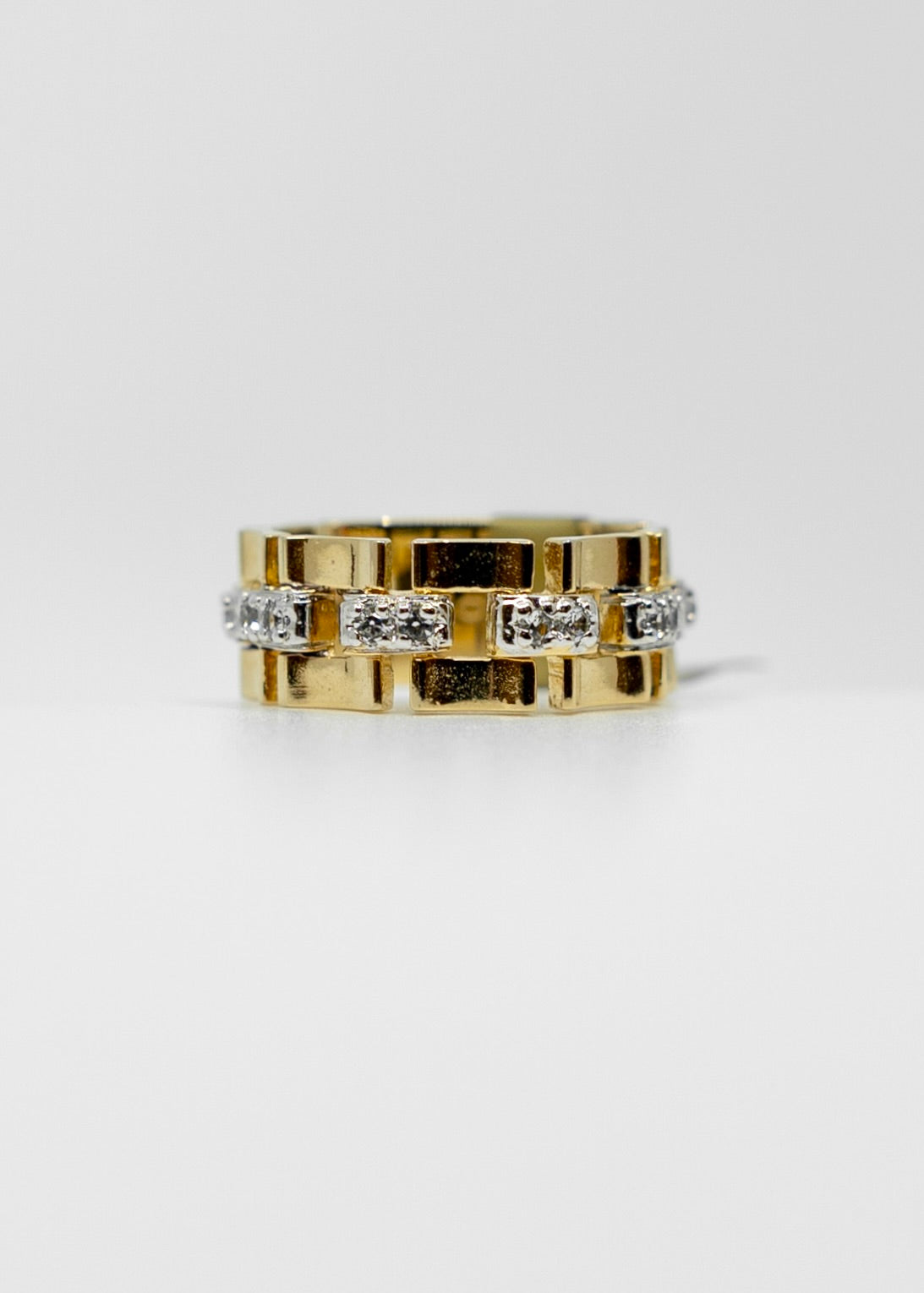 0.21 Carat Diamond Fashion Band