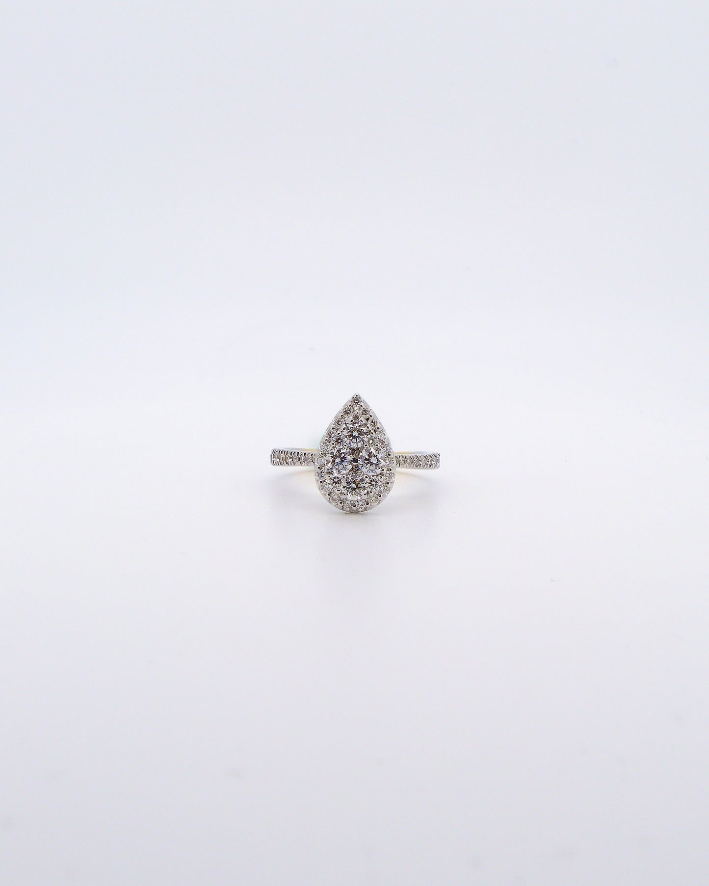 Illusionary Set Pear Diamond Ring