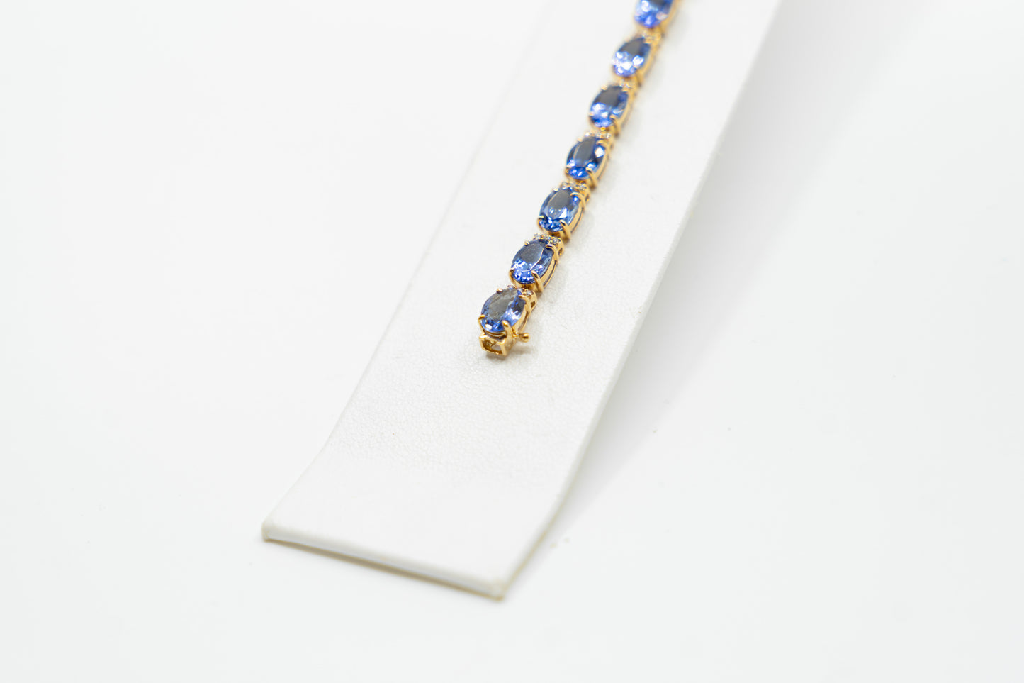 Oval Cut Tanzanite Bracelet