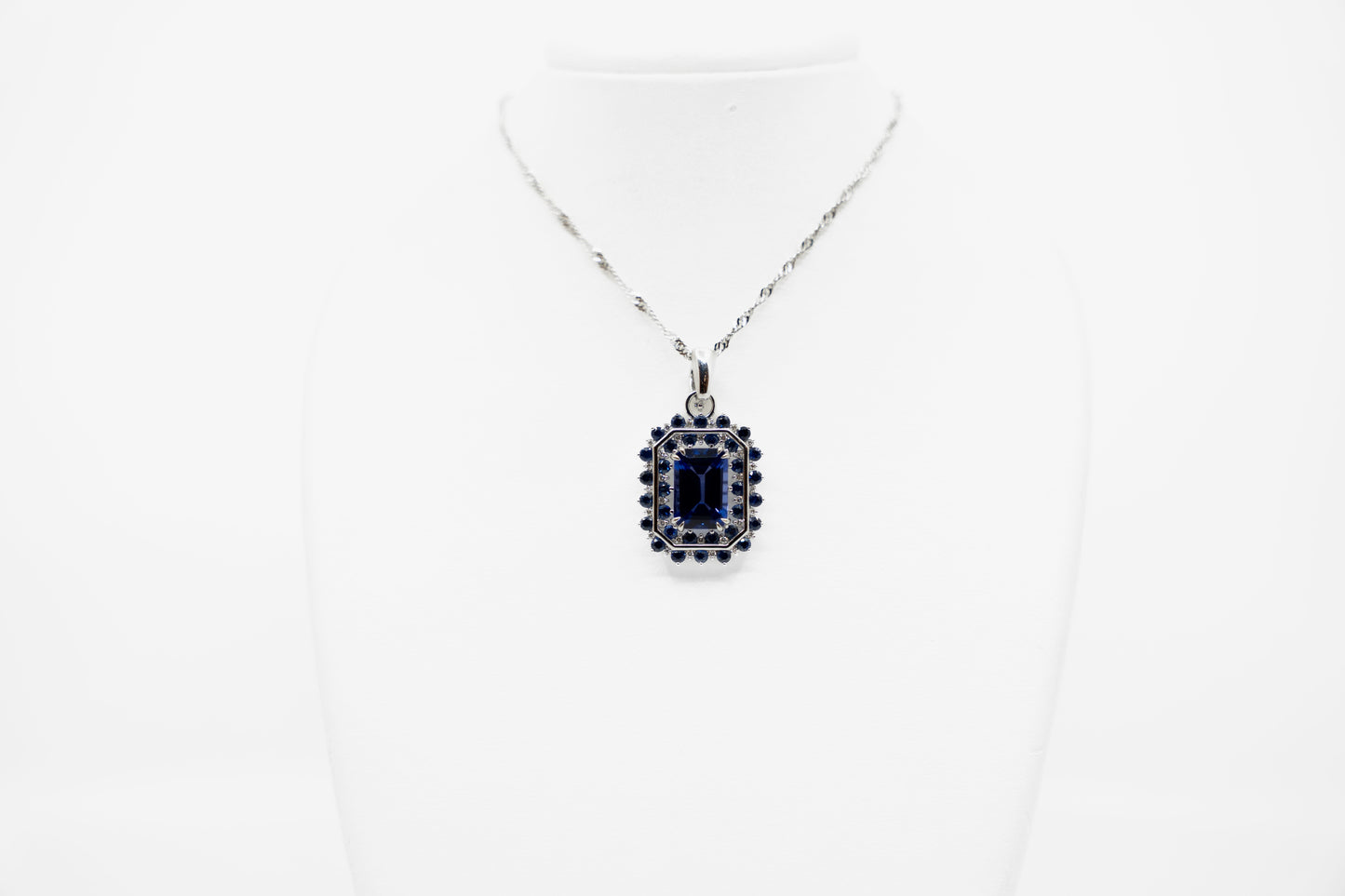 4.55 Carat Tanzanite & Sapphire Pendant