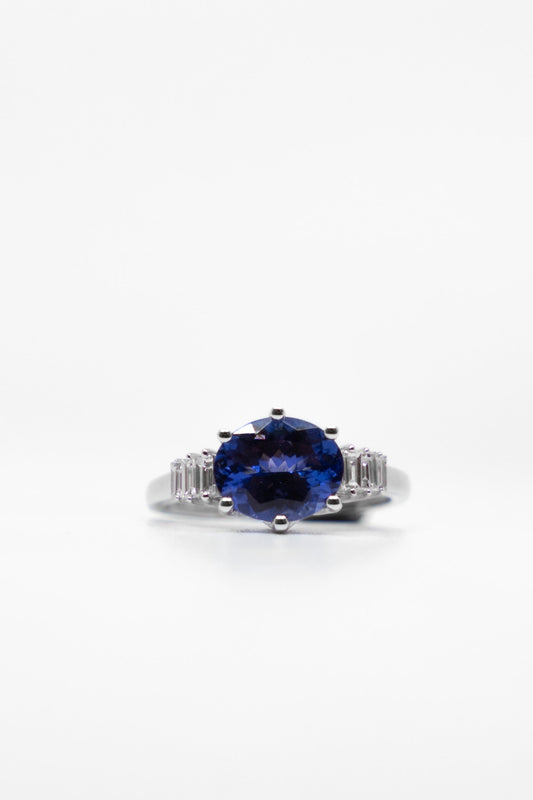 Tanzanite & Diamond Evening Ring