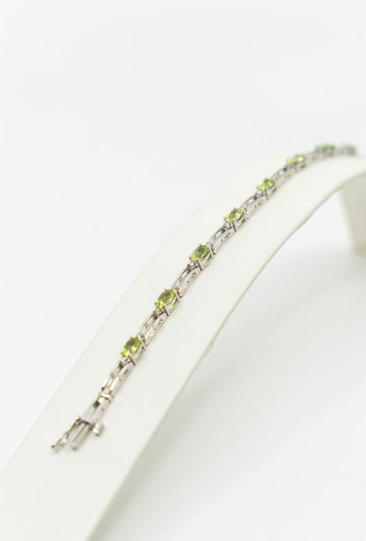 Peridot & Diamond Open Link Bracelet