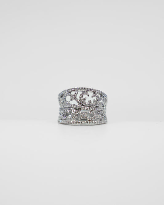 Curving Diamond Band