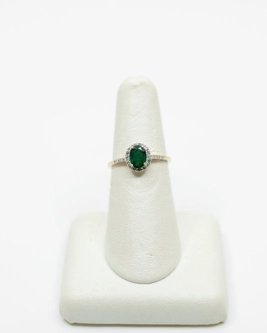 Emerald & Diamond Ring