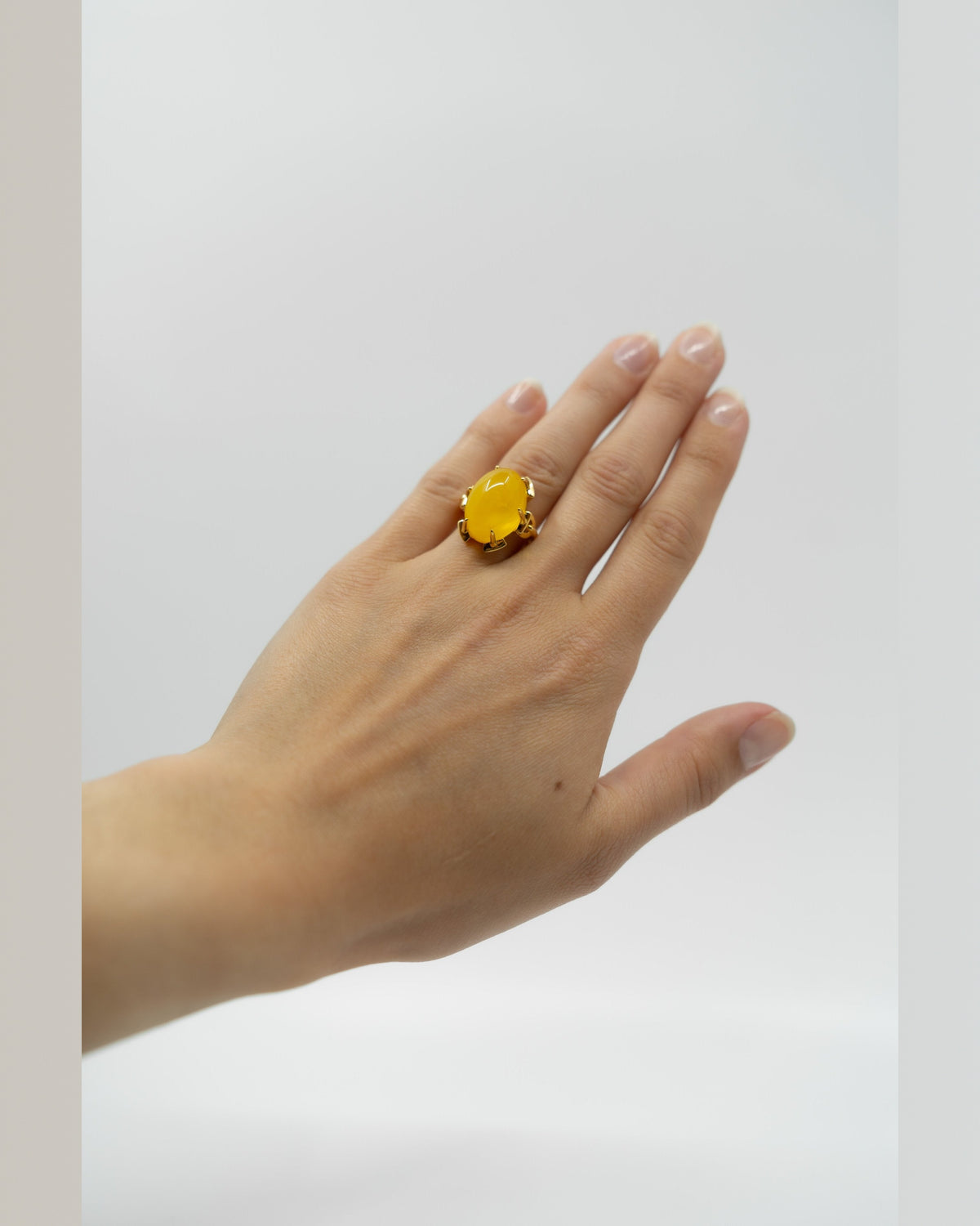Butterscotch Amber Ring - 13x18mm