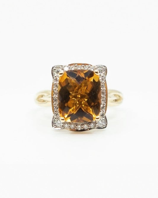 3.69ct Citrine & Diamond Ring